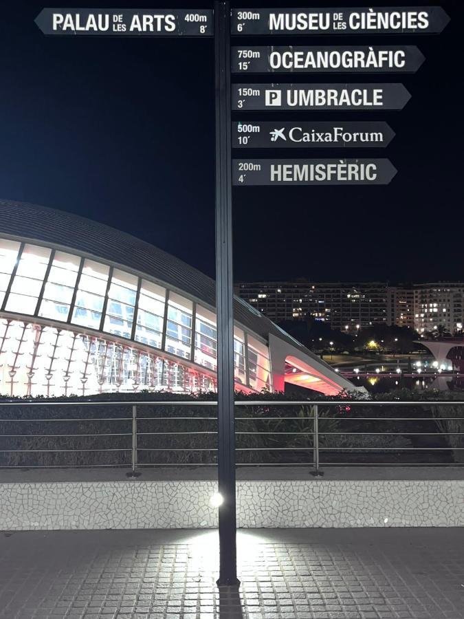 Alojame Valencia Lägenhet Exteriör bild
